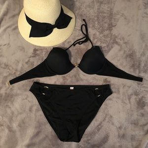 Sexy VS bikini top/bottom, size 36B/M
